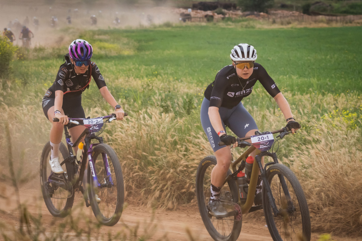 Rachel Seaman and Bianca Botha